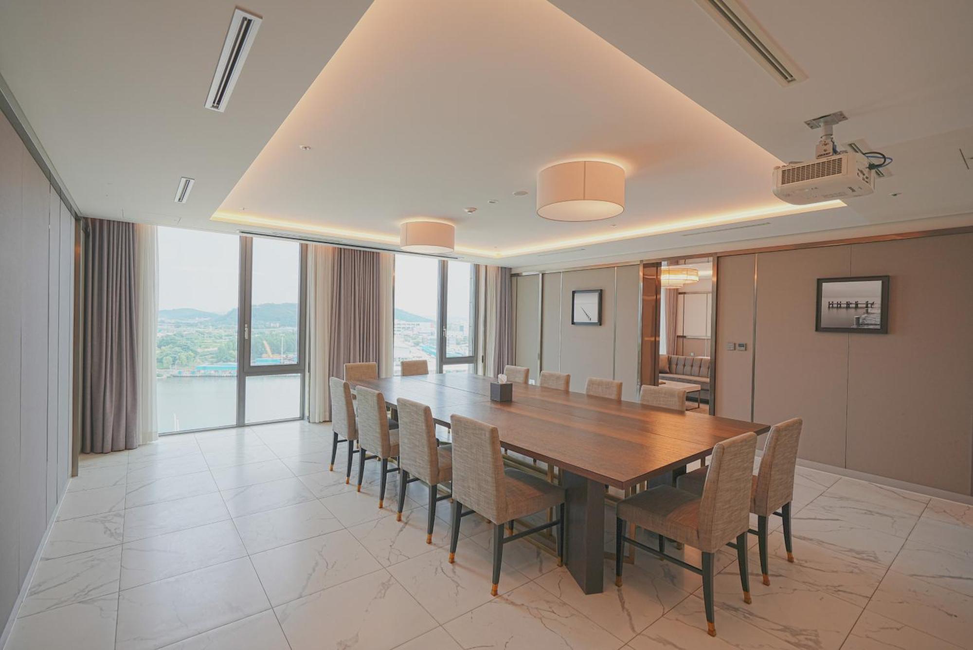 Marinabay Seoul Ara 酒店 4*